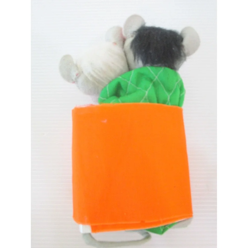Annalee Vintage 2 Mice In Tent Happy Camping Mouse Doll Sleeping 7